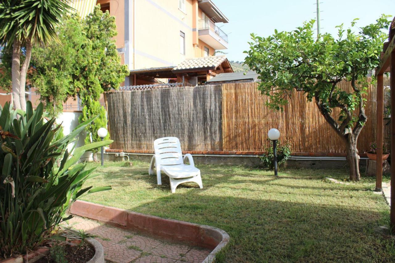 Mare, Sole E Relax A 5 Km Da Cefalu' Exterior photo