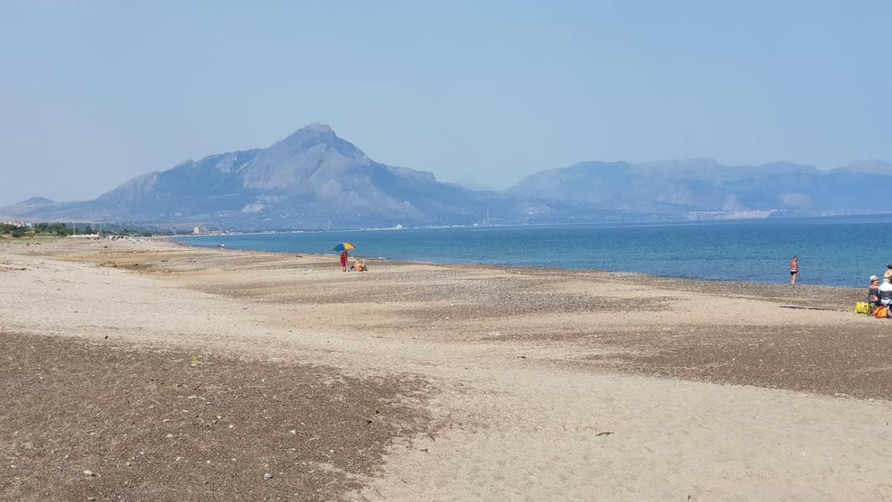 Mare, Sole E Relax A 5 Km Da Cefalu' Exterior photo